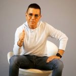 دانلود آهنگ کوروس نگاه دانلود آهنگ کوروس نگاه