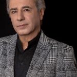 دانلود آهنگ عارف هرکی با تو باشه پیر نمیشه