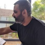 دانلود آهنگ هیچکس برپا