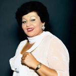 دانلود آهنگ هایده نگاه کن