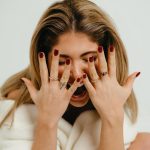 دانلود آهنگ دنیا نمیدونم نمیدونم