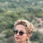 دانلود آهنگ مهرنوش رویا به باور میرسه
