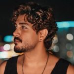 دانلود آهنگ میشنوی صدام رو خدا اگه هستی تو