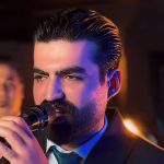 دانلود آهنگ زیر پاش طلا بریزوم که بیاد به منزل مو